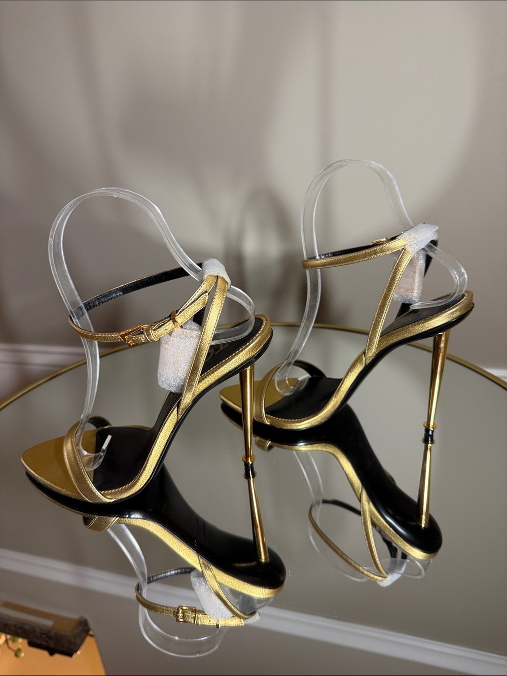 Tom Ford Padlock Naked 105 Gold Leather Heeled Sandals Sz 37 - Picture 13 of 17